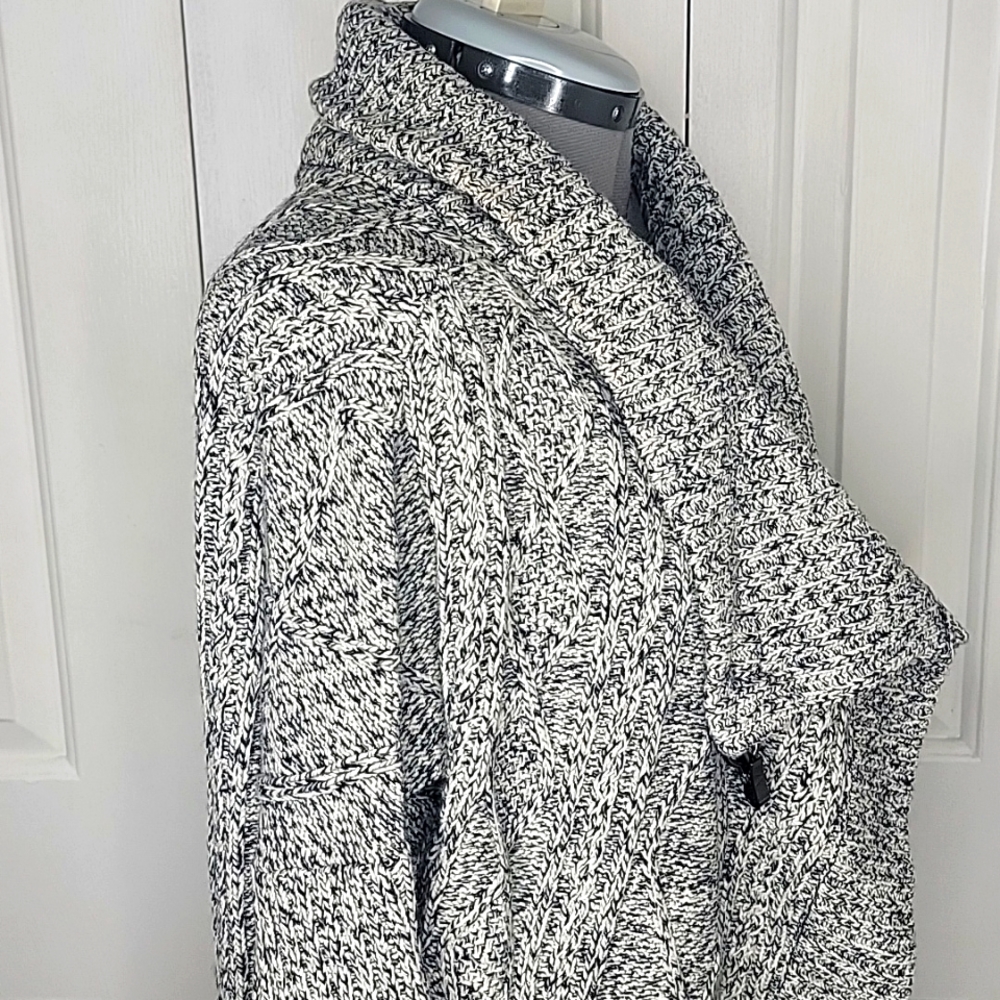 RD Style Daksha Cable Knit Cardigan wrap Style Sweater Gray Size SP - Picture 7 of 10